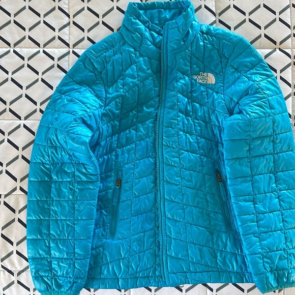 Girls The North Face jacket teal in color - Picture 5 of 8